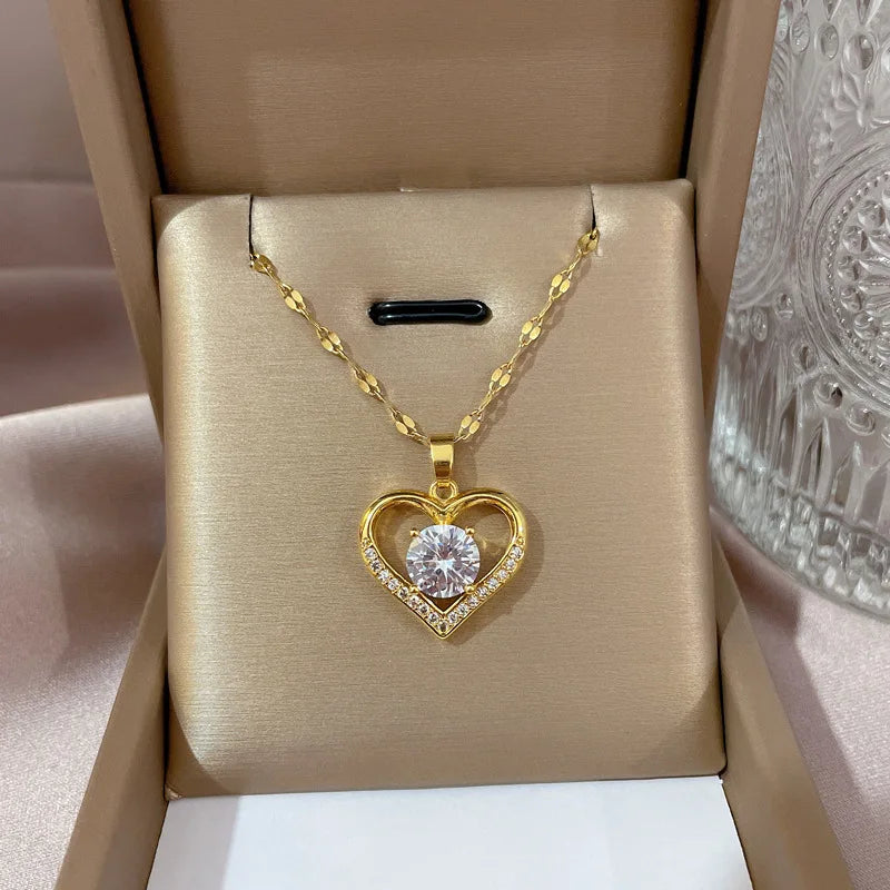 Collier Cœur Doré – Différents Modèles | Acier Inoxydable ✨