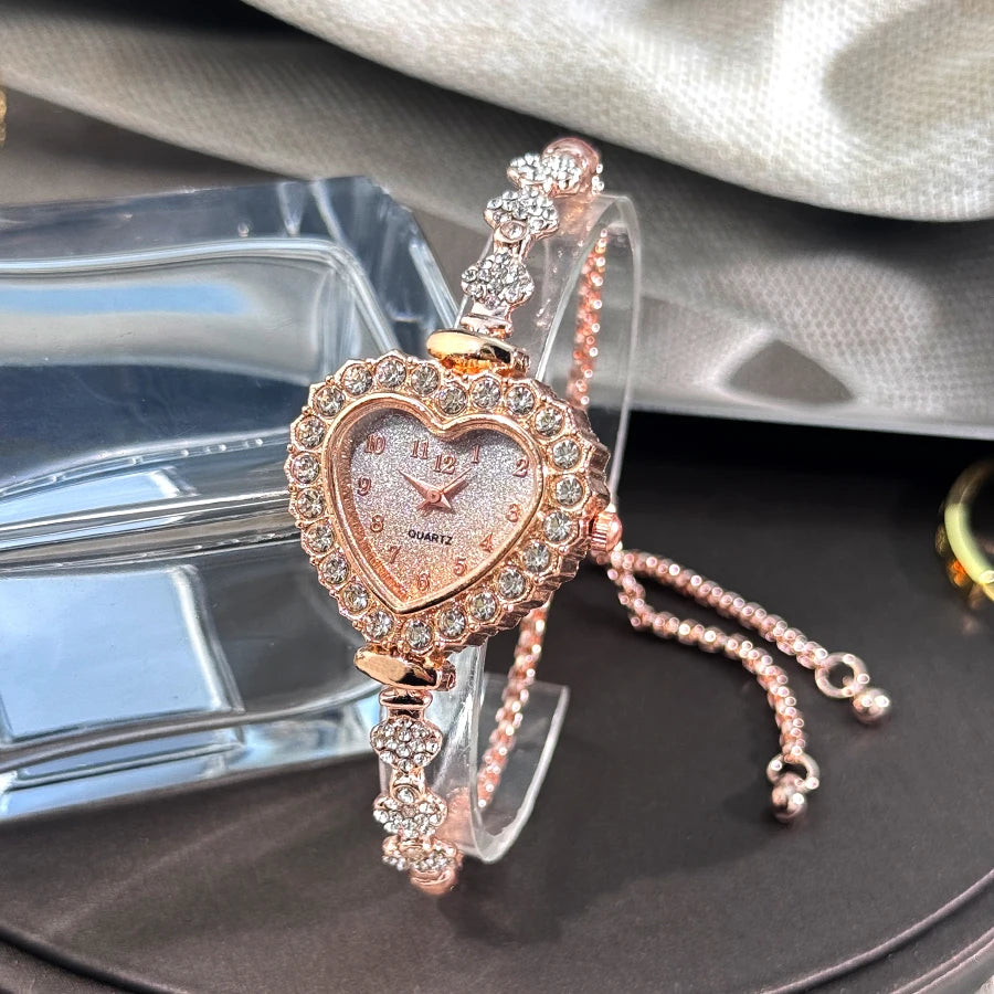 Montre Cœur Ajustable – Plusieurs Modèles ✨